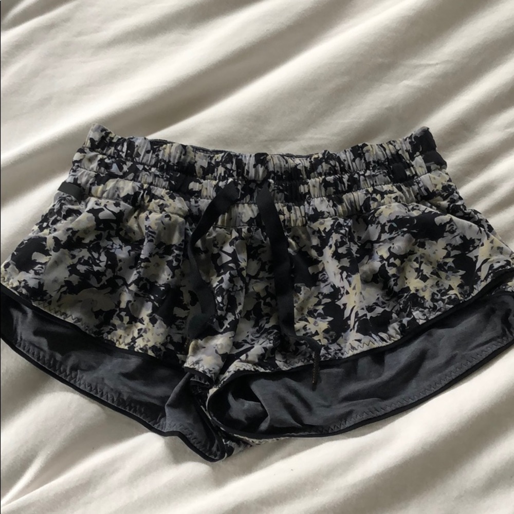 Lululemon shorts!